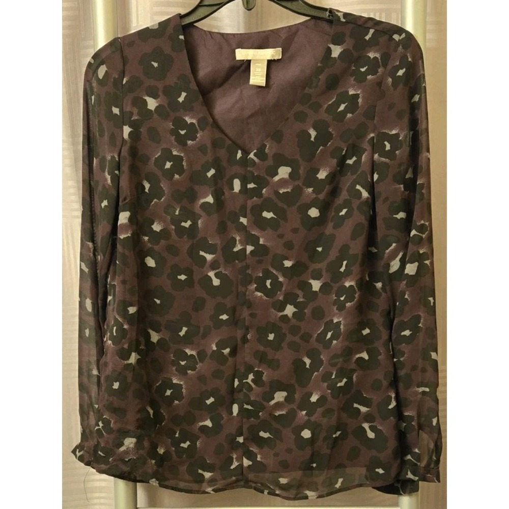 Banana Republic Blouse Womens Petite XS Animal Print V-Neck Lightweight Top